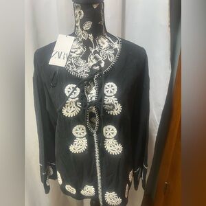 Zara Black Blouse with White Floral Embroidery New
